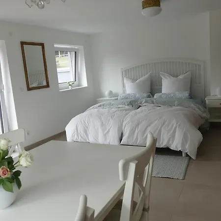 Apartment Ferienwohnung Yokulca-Vogelnest Dobel